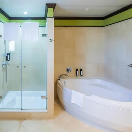 Hotel Soho Boutique Vistahermosa 4*
